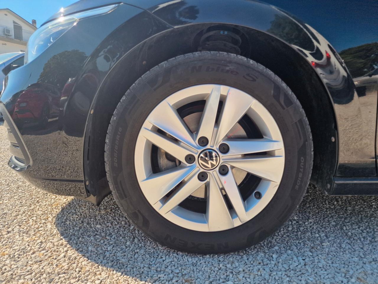 Volkswagen Golf 1.5 TGI DSG Life METANO