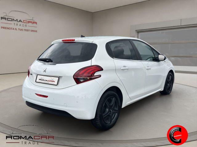 PEUGEOT 208 82cv 5 porte Signature DISTRIBUZIONE NUOVA!