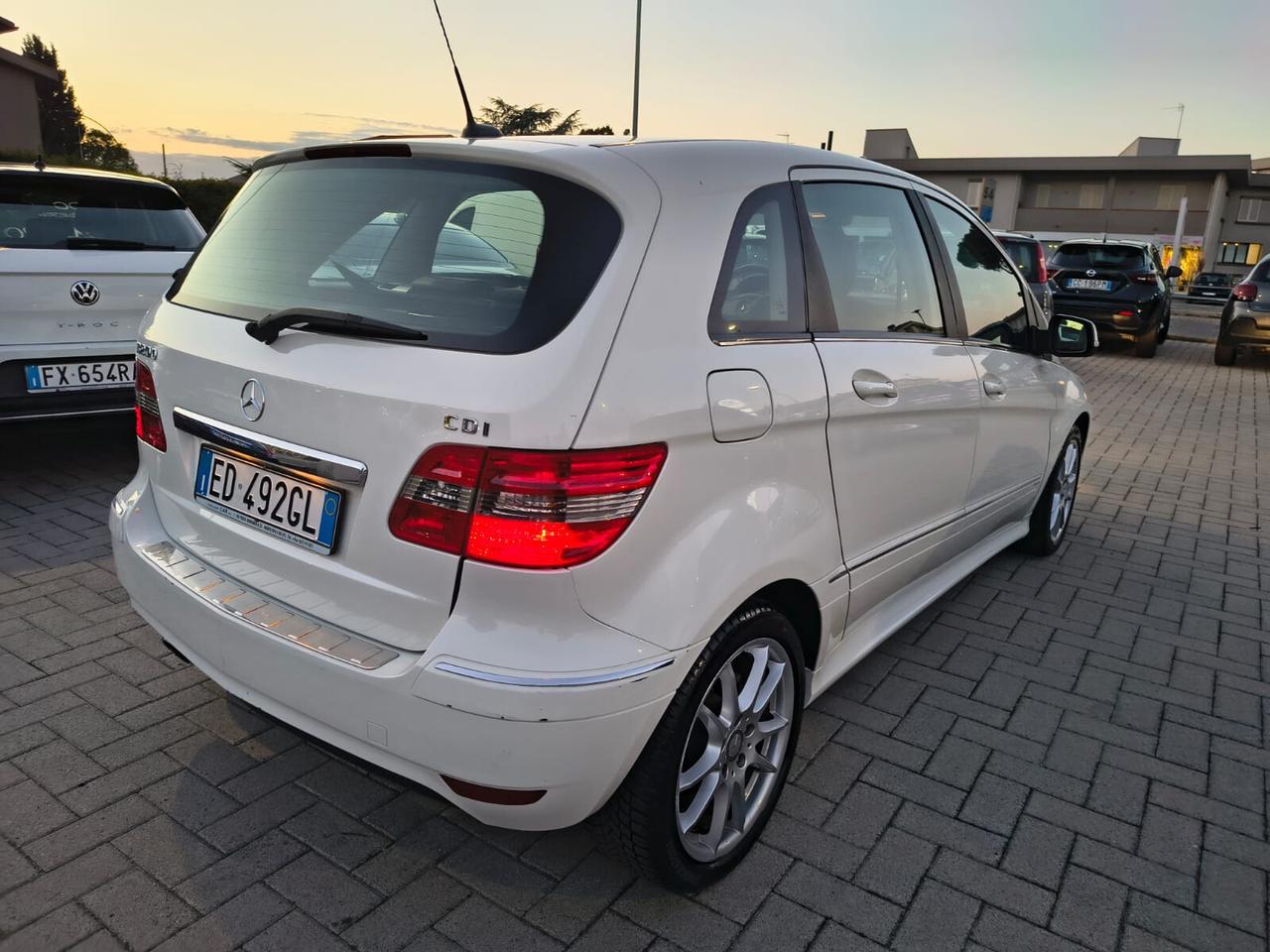 Mercedes-benz B 200 CDI 2.0 DIESEL*CAMBIO AUTOMATICO*