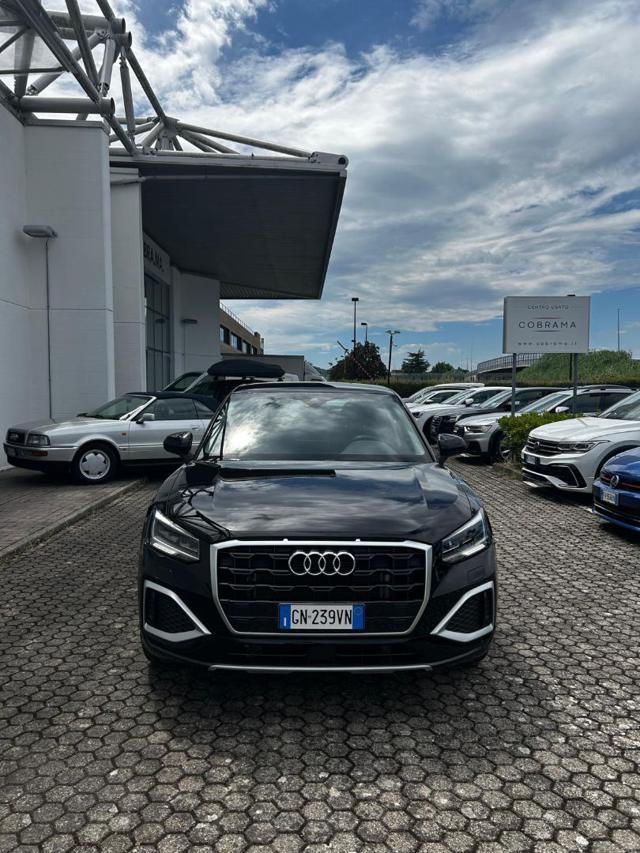 AUDI Q2 35 TFSI Business Advanced