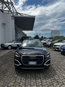 AUDI Q2 35 TFSI Business Advanced