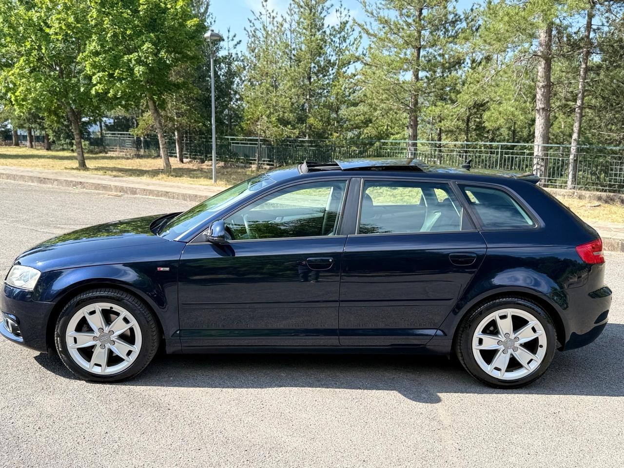 Audi A3 SPB 2.0 TDI S-Line