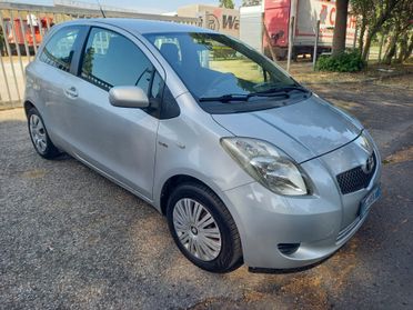 Toyota Yaris 1.4d 90cv Unipro AUTOMATICA Garanzia!