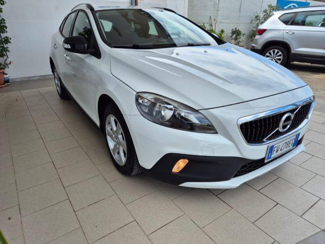 VOLVO V40 Cross Country D2 Geartronic Business Plus