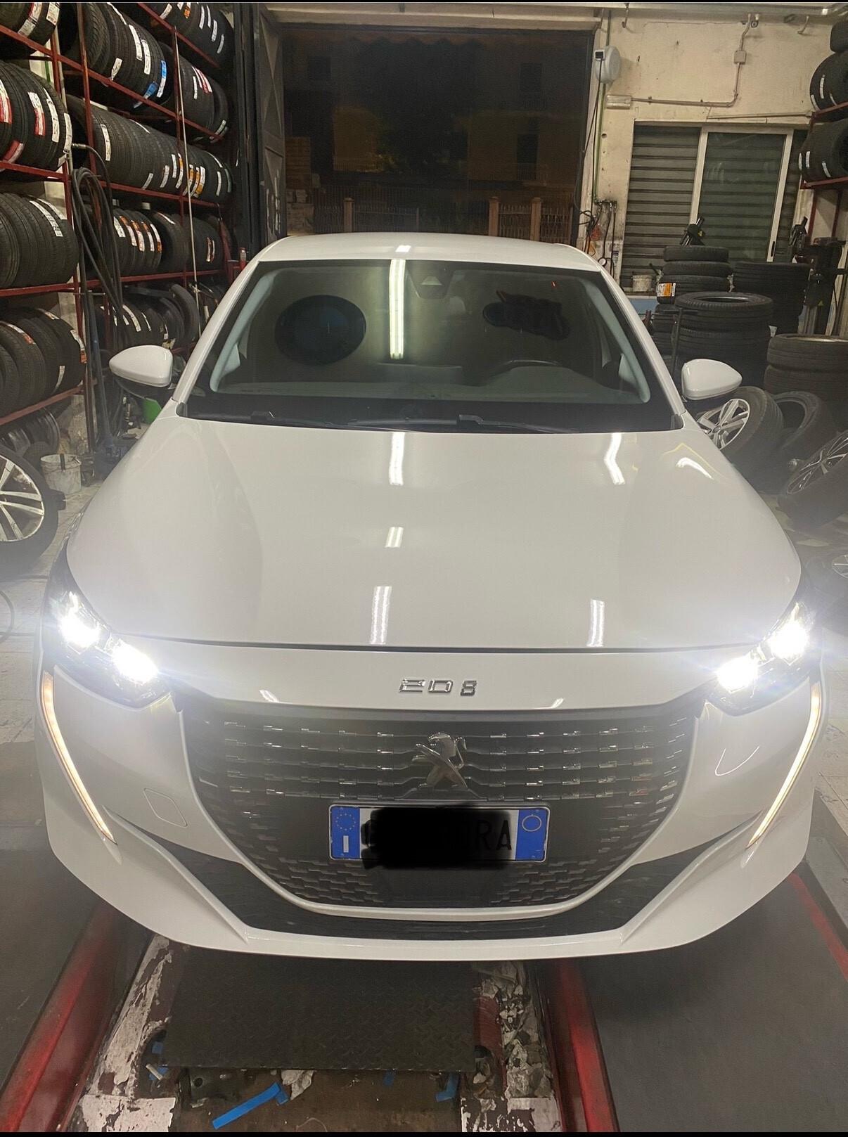 Peugeot 208 PureTech 100 Stop&Start EAT8 5 porte Allure