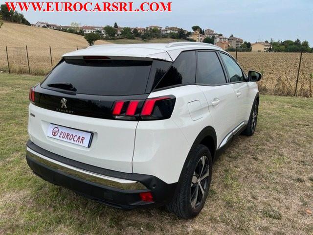 PEUGEOT 3008 BlueHDi 130 S&S Allure