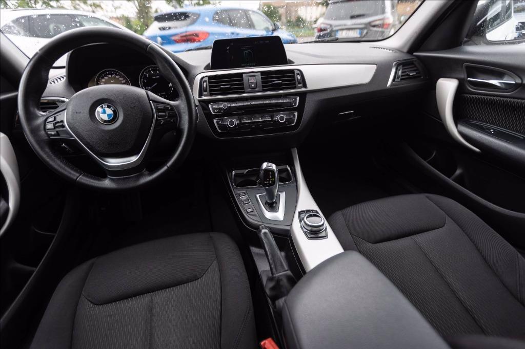 BMW 118i Advantage 5p auto del 2017
