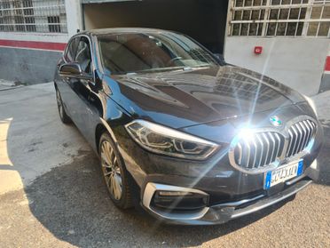 Bmw 118 118d 5p. Msport
