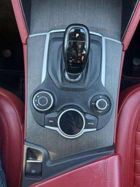 Alfa Romeo Stelvio 2.2 Turbodiesel 180 CV AT8 RWD Executive