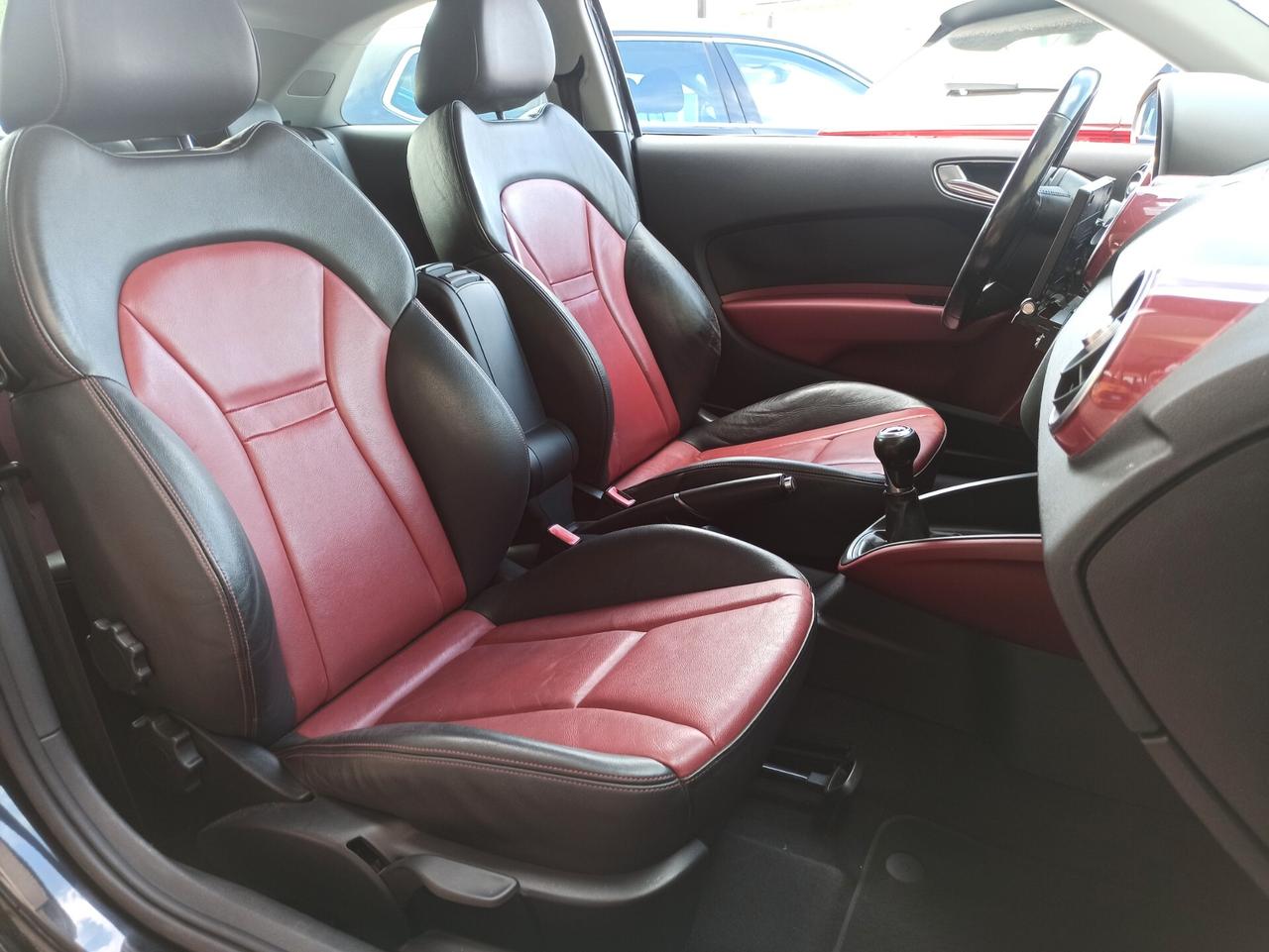Audi A1 1.6 TDI 105 CV Attraction SLINE