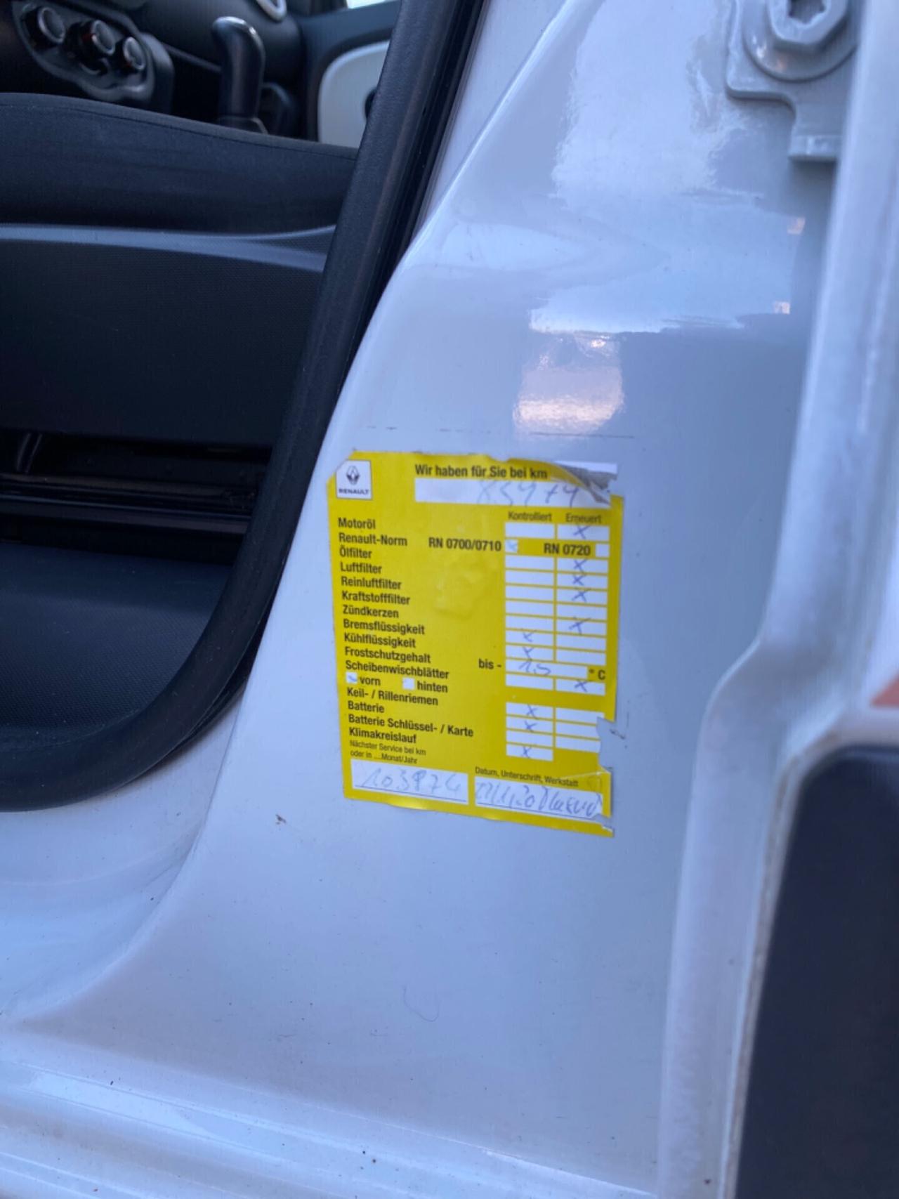 Renault Twingo 1.0 Sce 2015