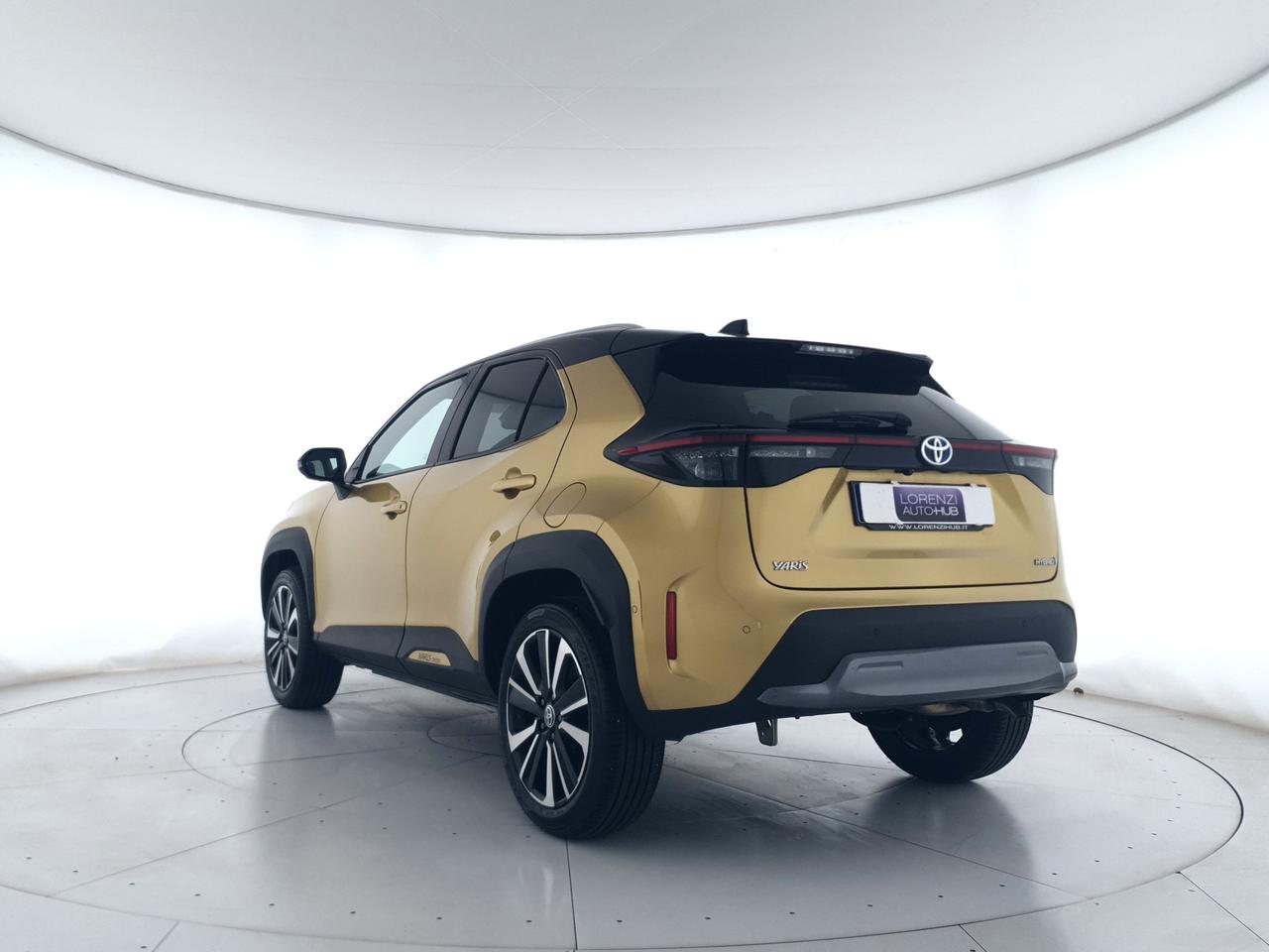 TOYOTA Yaris Cross 1.5h Premiere fwd 116cv e-cvt NEOPATENTATI+CAMERA 36O°+HEAD UP