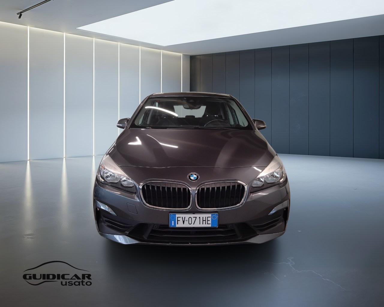 BMW Serie 2 F45 2018 Active Tourer - 218d Active Tourer Advantag