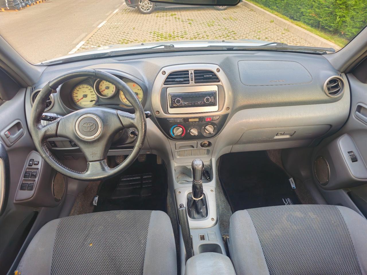 Toyota RAV4 benzina 4x4
