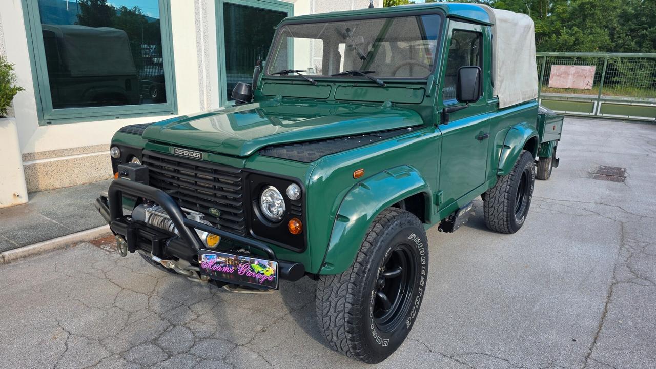 Land Rover Defender td5 pick up preparato omologato