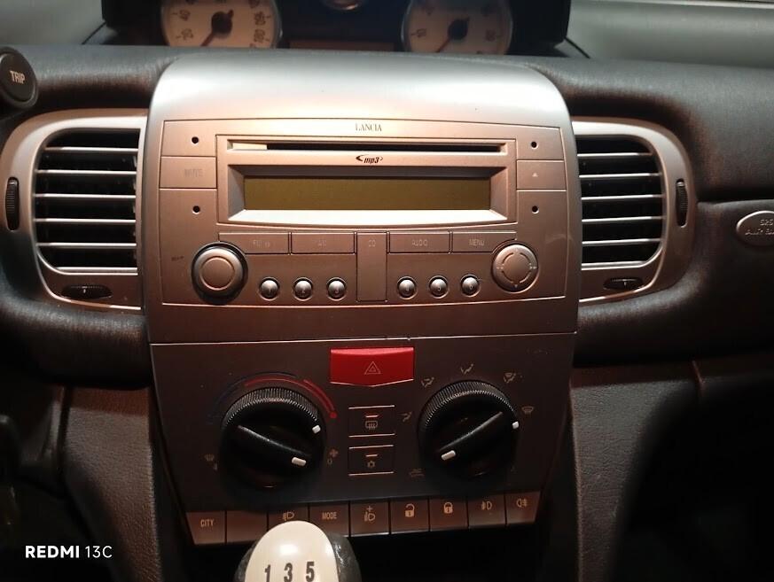 Lancia Ypsilon del 2010 GPL fino al 2030