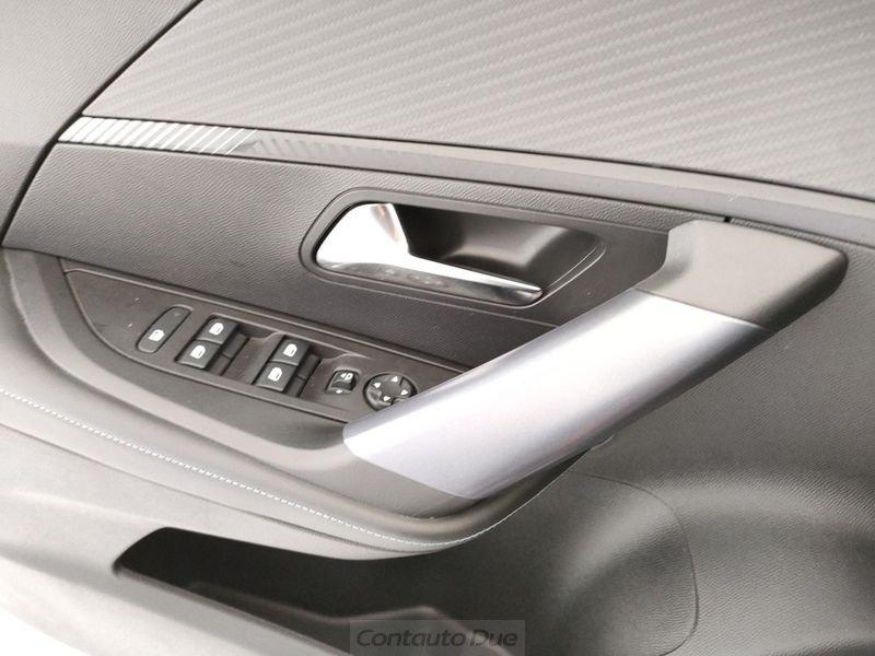 Peugeot 2008 2008 BlueHDi 130 S&S EAT8 Allure Pack