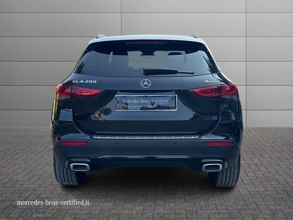 Mercedes GLA 250 250 Sport Plus 4Matic 8G-DCT