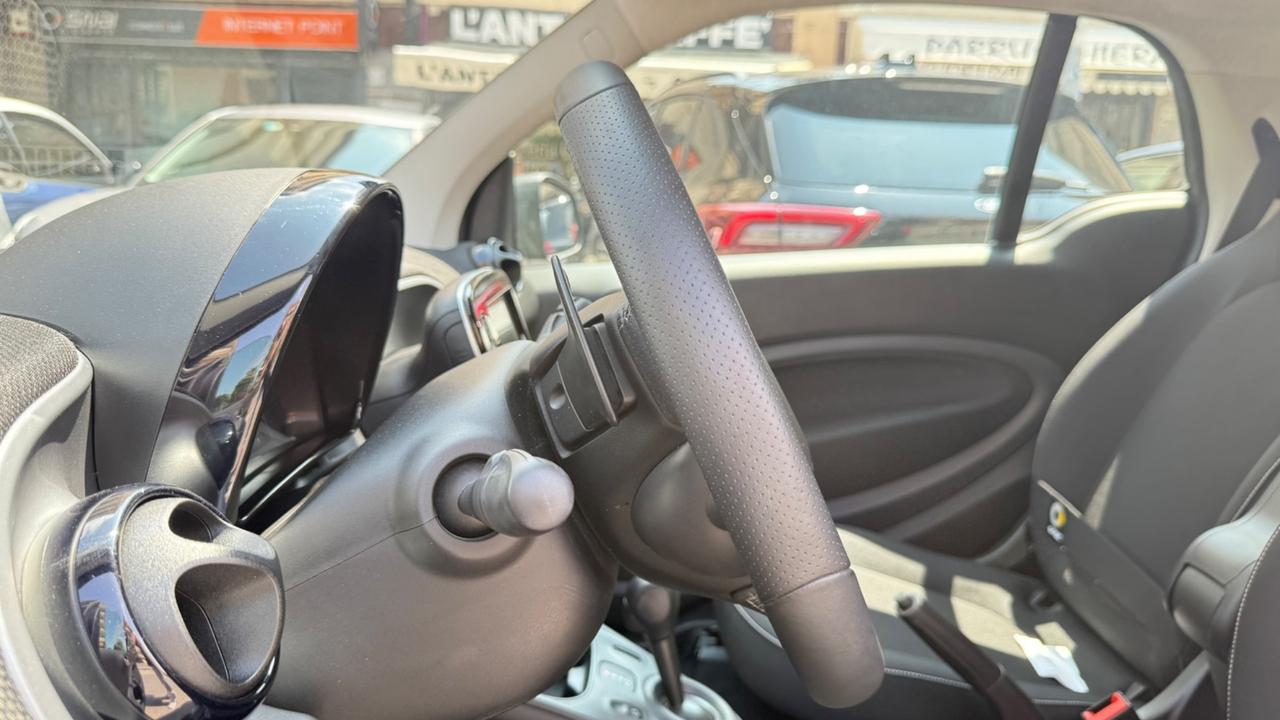 Smart ForTwo 90 0.9 Turbo Passion LED NAVI KAMERA PDC BLUETOOTH PANORAMA CERCHI 16
