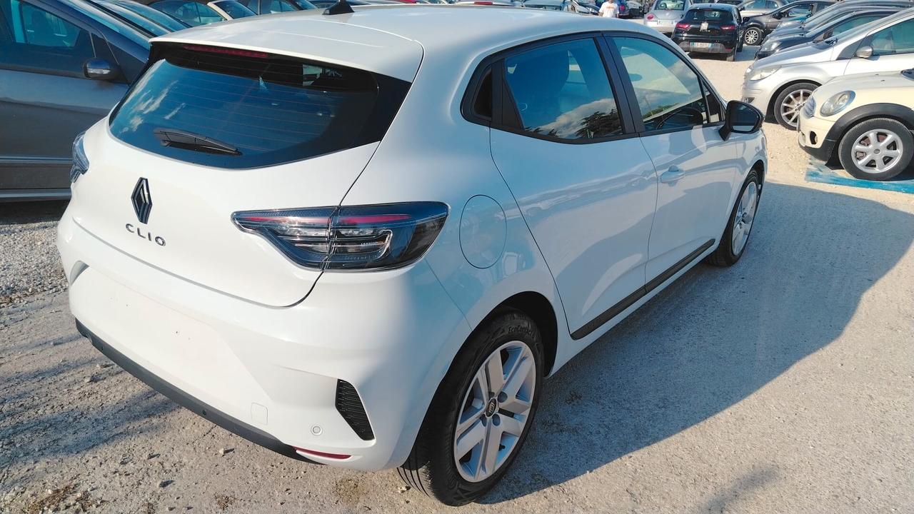 Renault Clio TCe 90 CV 5 porte Techno