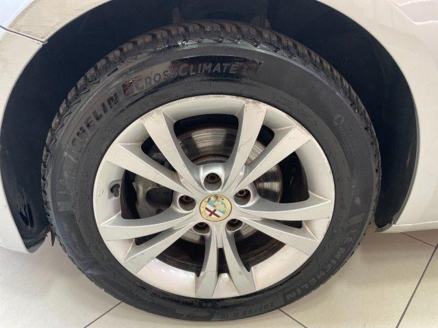ALFA ROMEO Giulietta 1.4 Turbo 120 CV GPL Distinctive