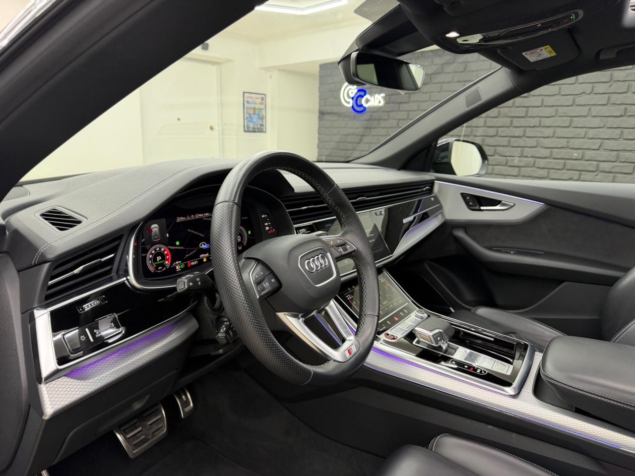 Audi Q8 SQ8 TFSI ITA UFF MATRIX TETTO 4 RUOTE STERZANTI