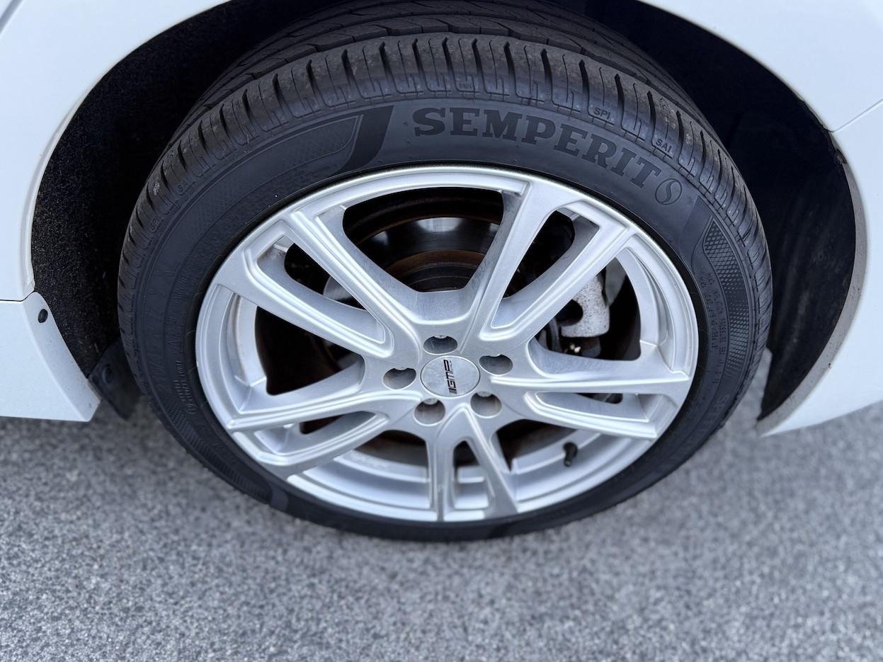 Lexus CT 200h 1.8 Hybrid 99CV E5 Automatica - 2012