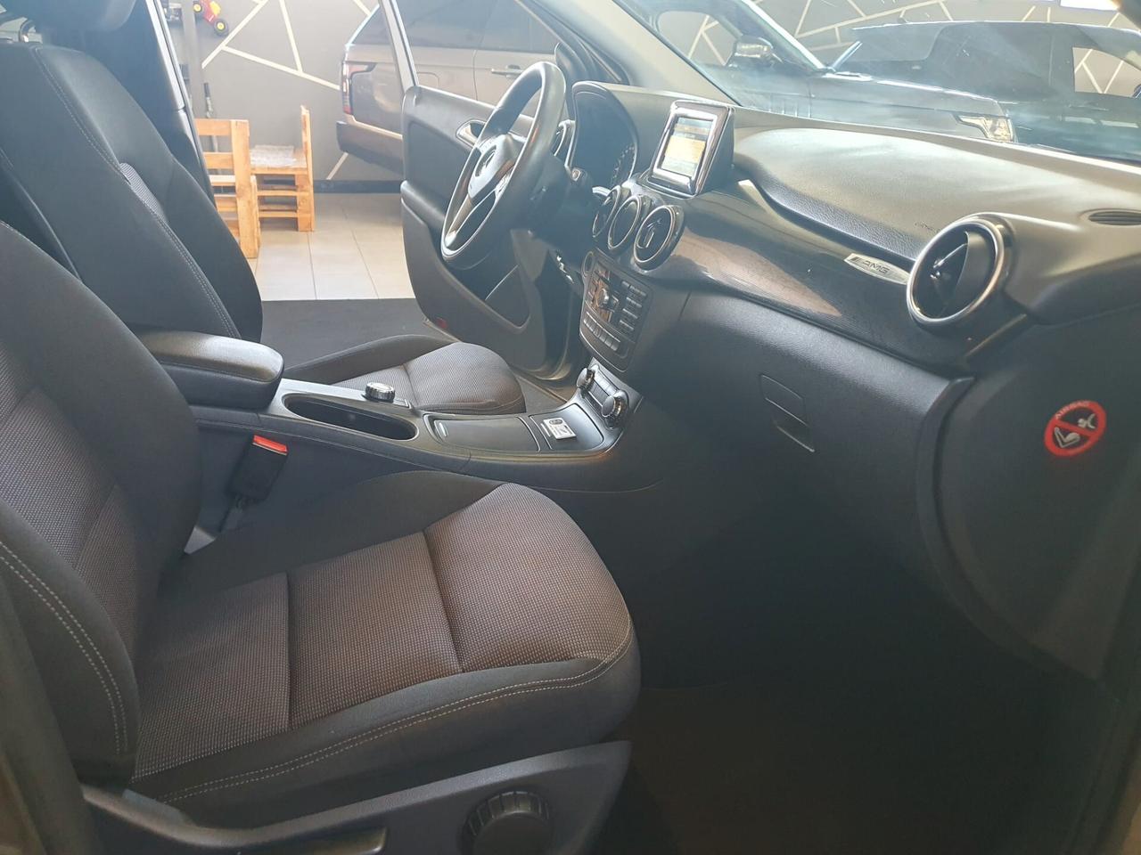Mercedes-benz B 180 BlueEFFICIENCY Premium