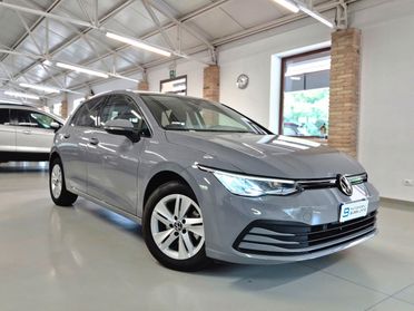 Volkswagen Golf 1.0 eTSI EVO DSG Life ** ibrida