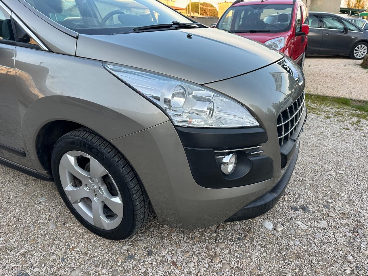 Peugeot 3008 1.6 HDi 110CV cambio robotizzato