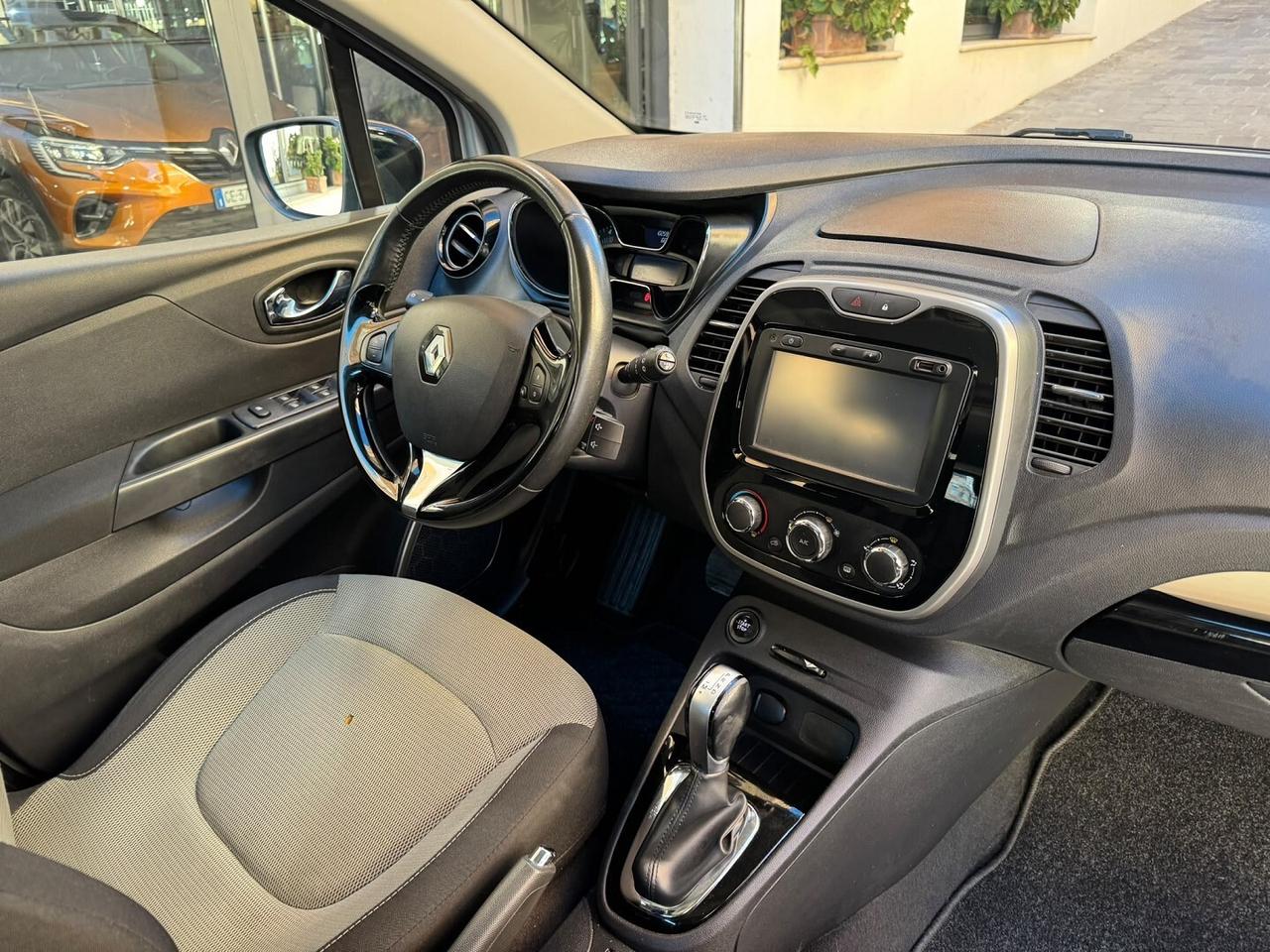 RENAULT Captur dCi 8V 90CV EDC S&S Energy Intens