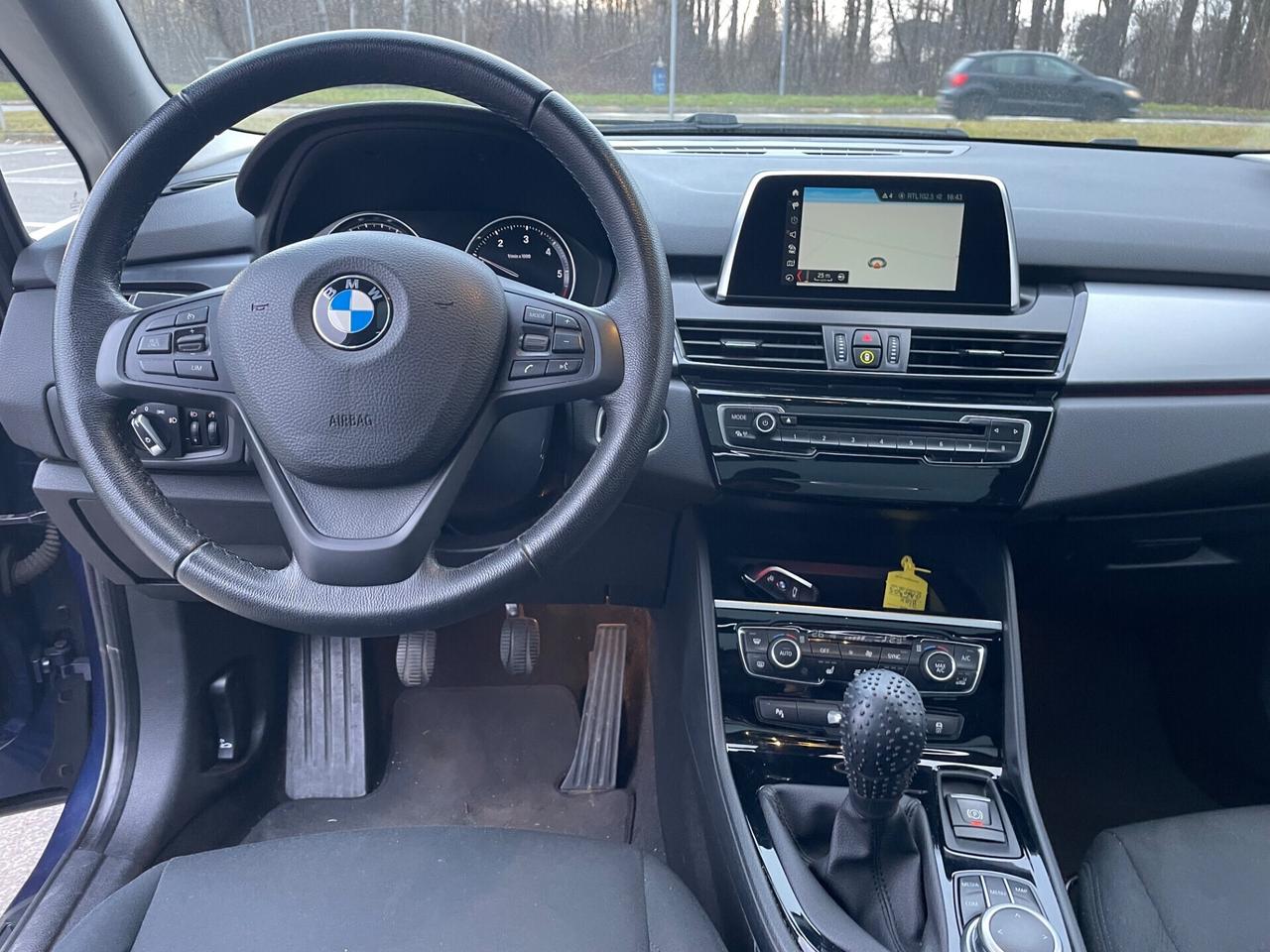 Bmw 216 218d Active Tourer*Neopatentati*Tetto*Navi*