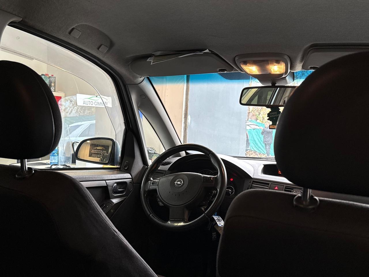 Opel Meriva 1.7d NEOPATENTATI