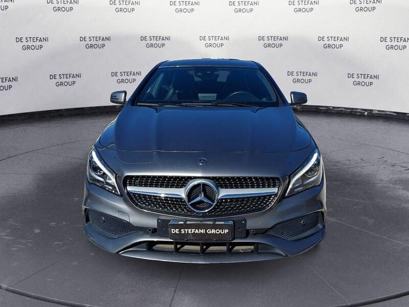 Mercedes-Benz CLA CLA Coupé 180 Premium