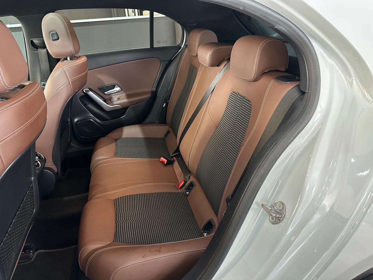 Mercedes-benz A 200 d Automatic 4Matic Sport