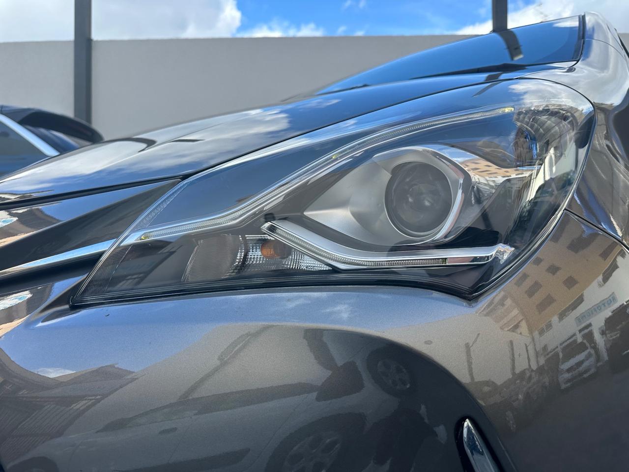 Toyota Yaris 1.0 5 porte Lounge