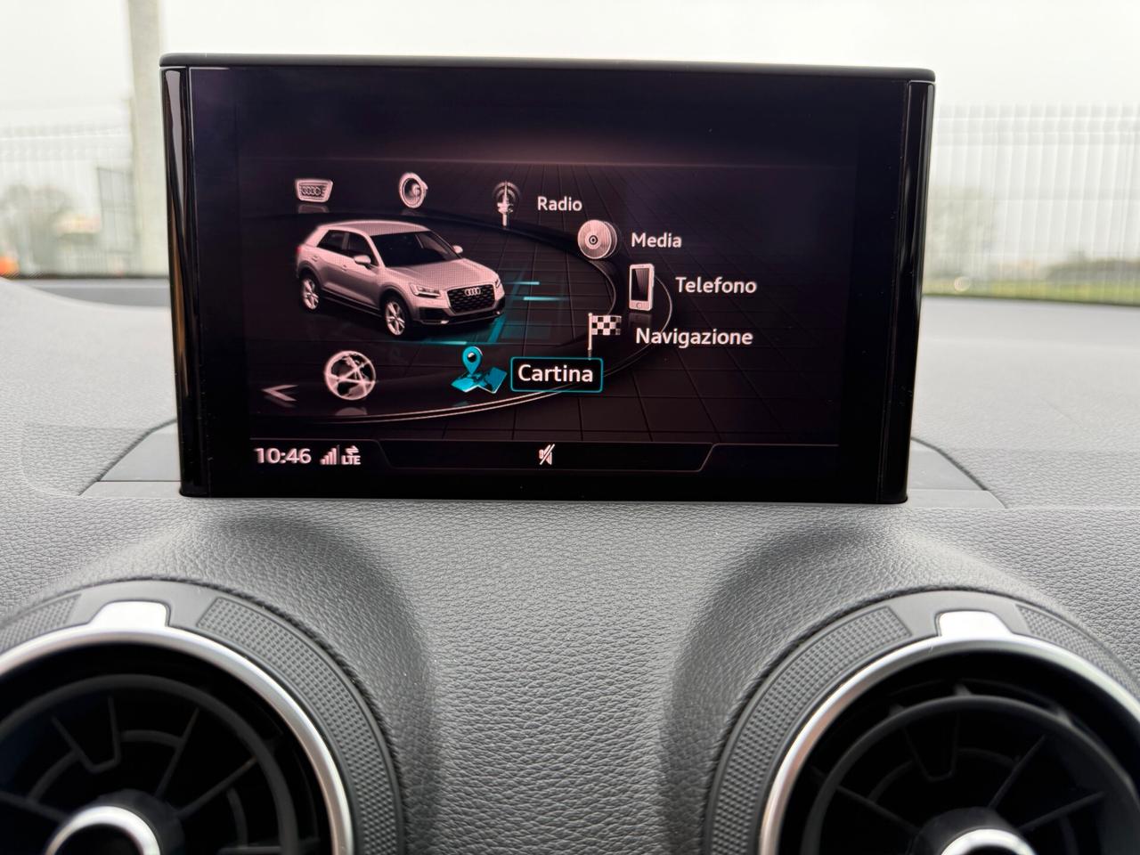 Audi Q2 30 TDI S tronic Identity Black 1.6 my20