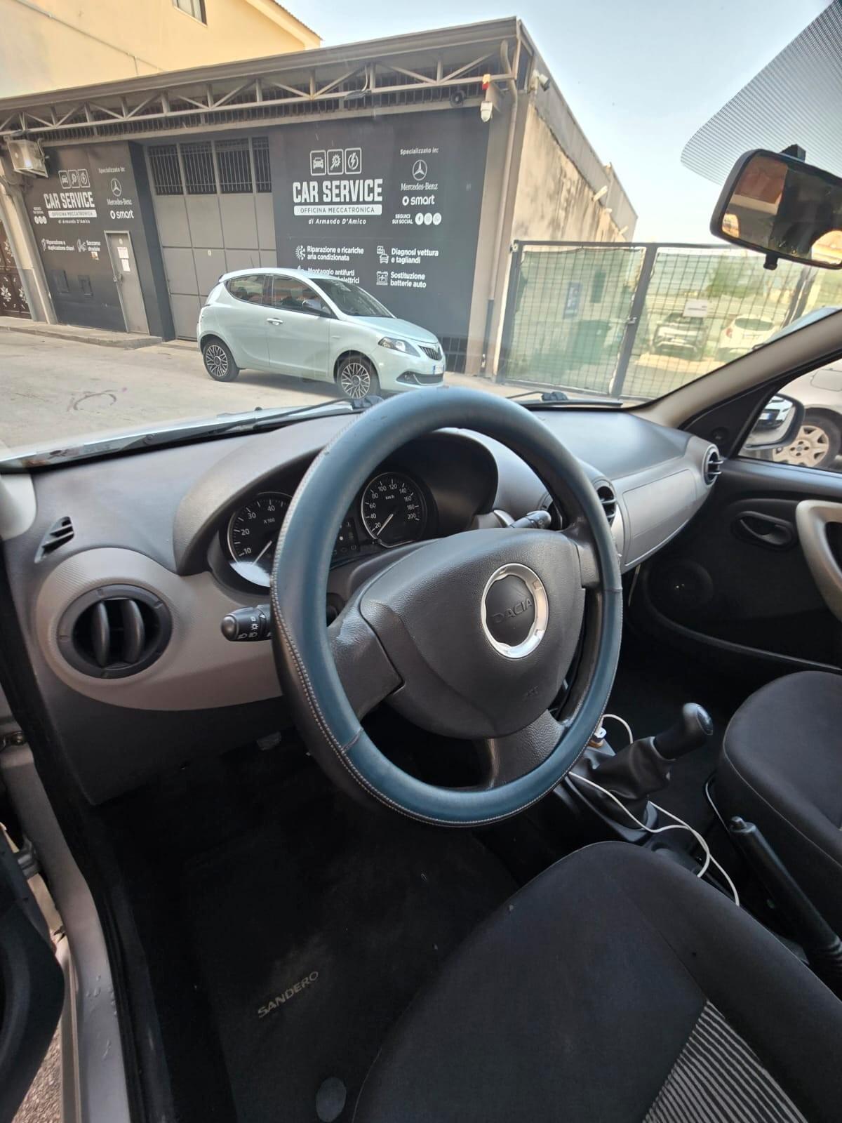 Dacia Sandero 1.4 GPL Lauréate
