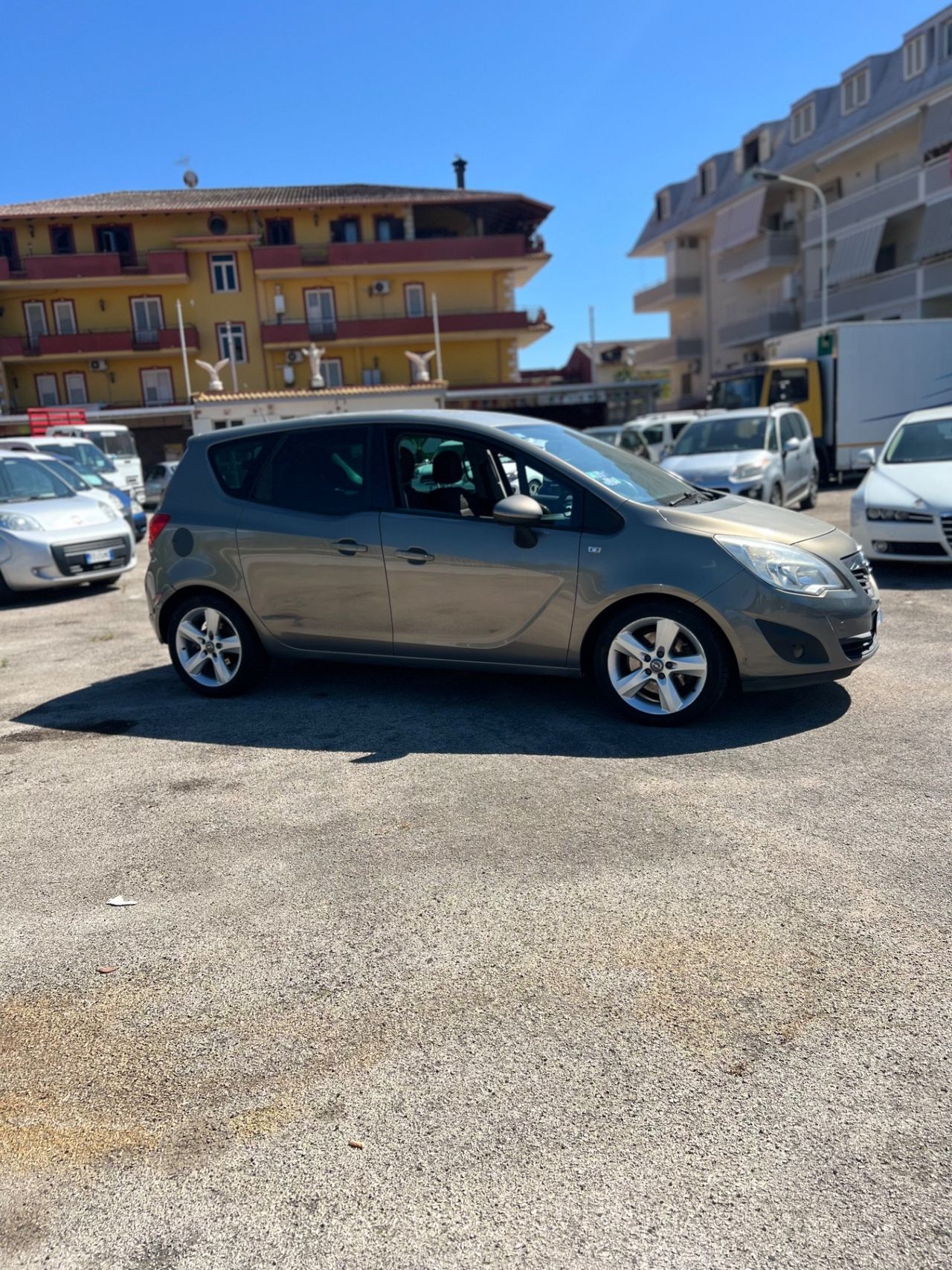 Opel Meriva 2011 photo 4