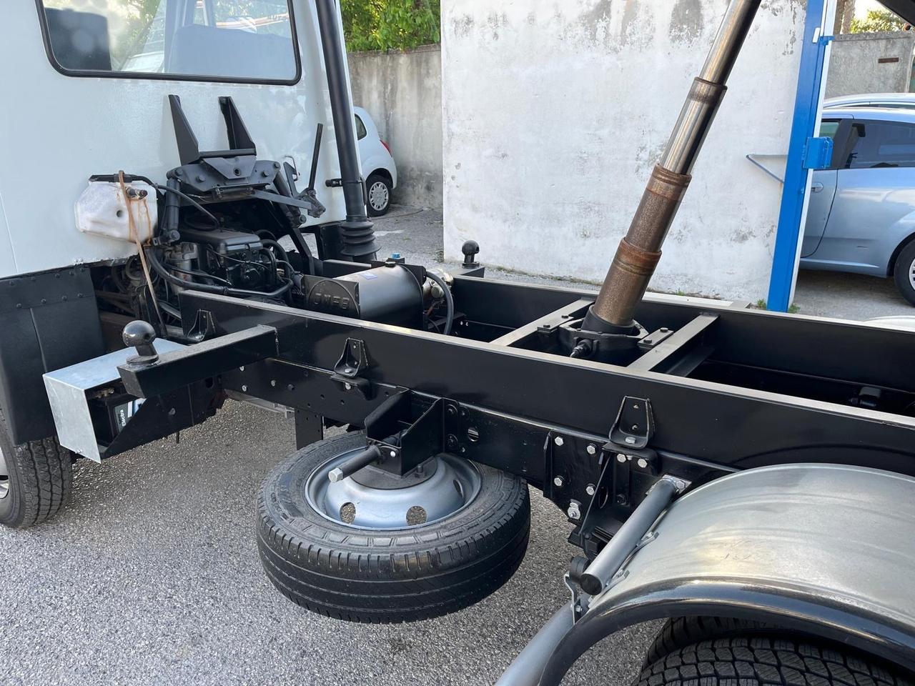 Bucher schorling B.80-2.8 tdi-ribalt/tril-1999