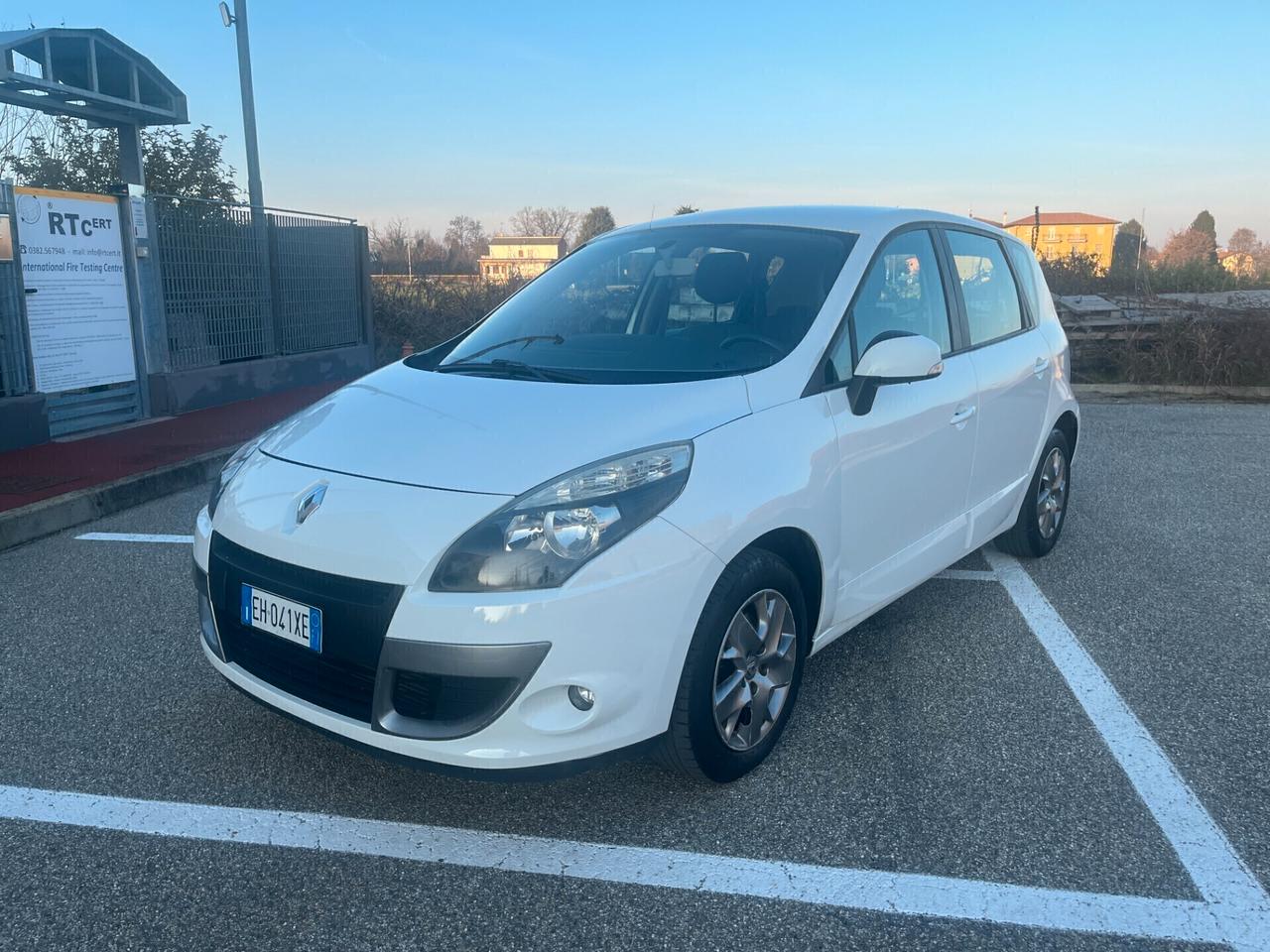 Renault Scenic Scénic X-Mod 1.5 dCi 110CV Luxe SOLI 121554 KM *GANCIO TRAINO*
