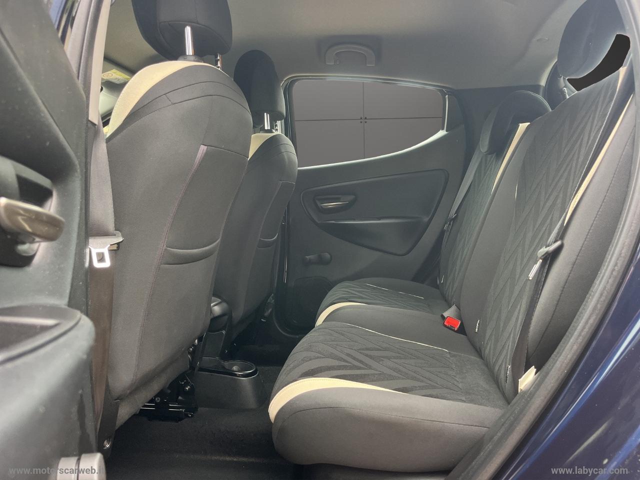 LANCIA Ypsilon 0.9 T.Air 85CV 5p. Met.Ec.Plat.