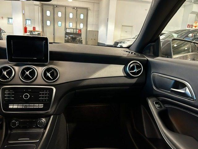 MERCEDES-BENZ CLA 200 d 4Matic Automatic "UNICO PROPRIETARIO"