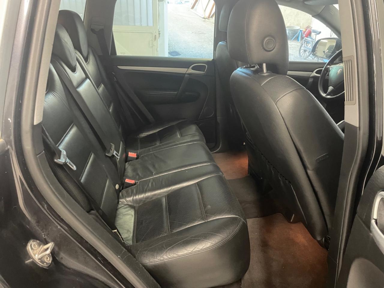 Porsche Cayenne 3.2 V6 cat GPL