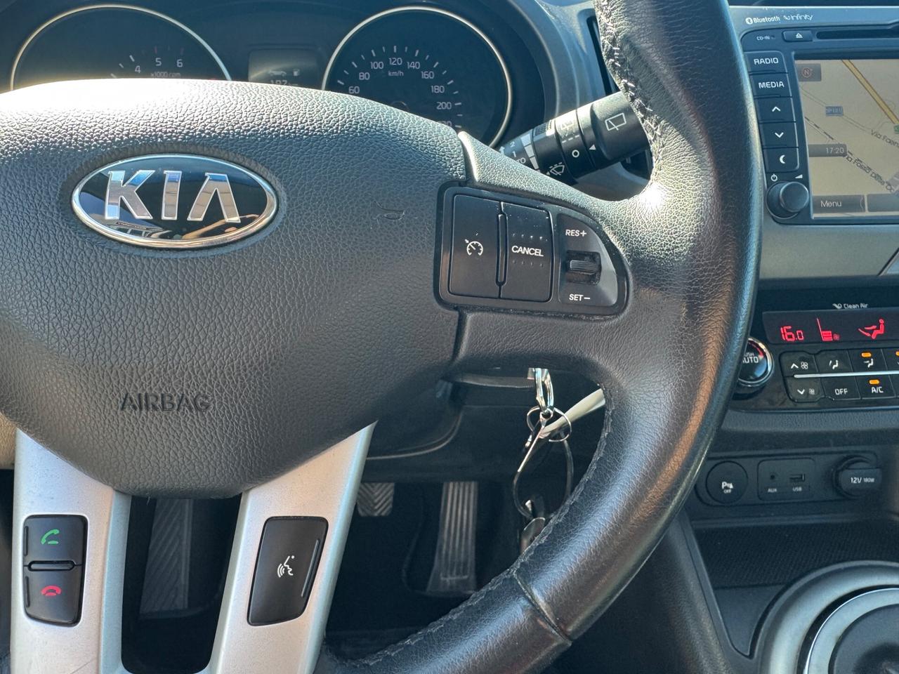 Kia Sportage 1.7 CRDI VGT 2WD HIGH TECH NEOPATENTATI