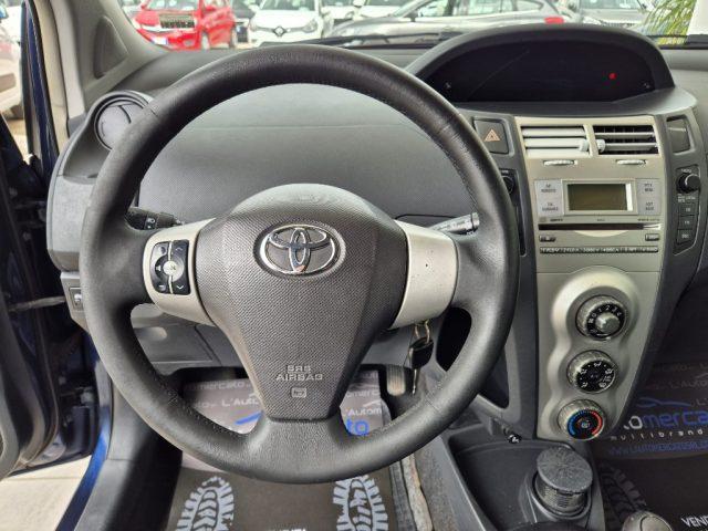 TOYOTA Yaris 1.3 5 porte