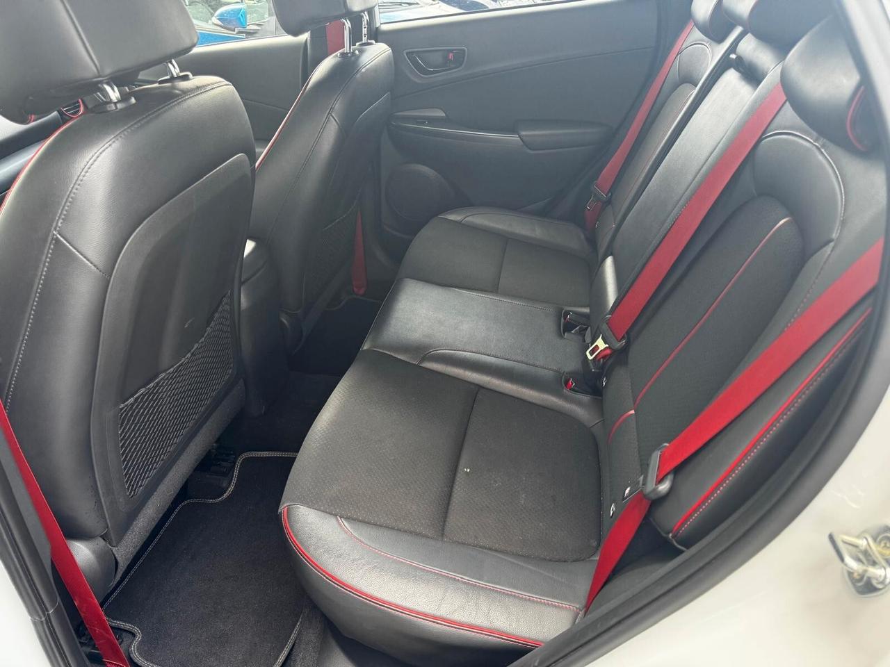 Hyundai Kona 1.0 T-GDI Xpossible
