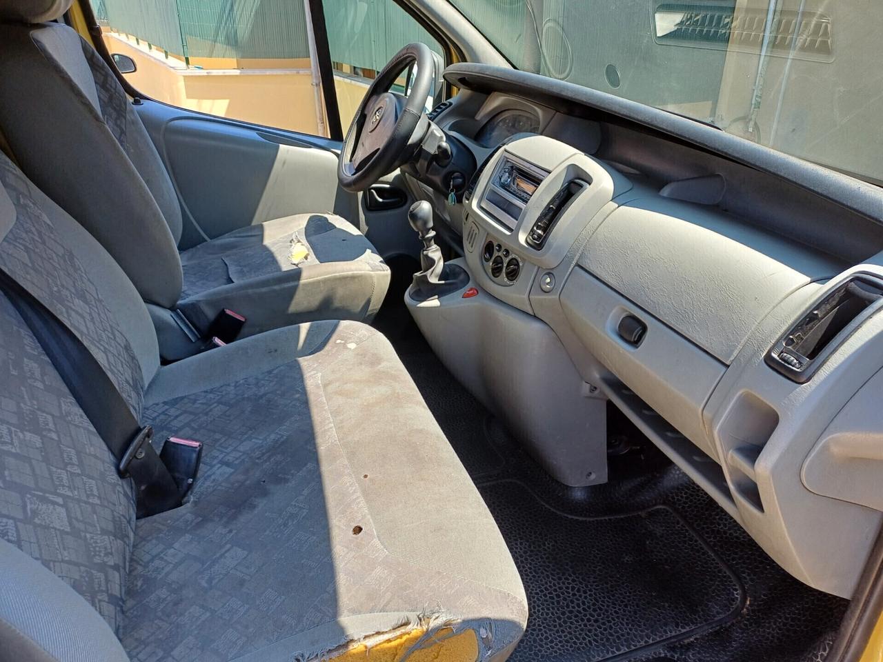 Opel Vivaro 27 1.9 DTI PC-TN Furgone