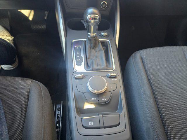 AUDI Q2 30 TDI S tronic LED Navigatore Radar ACC 18" PDC