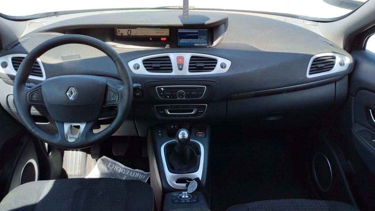 Renault Scenic Scénic X-Mod 1.5 dCi 110CV Luxe